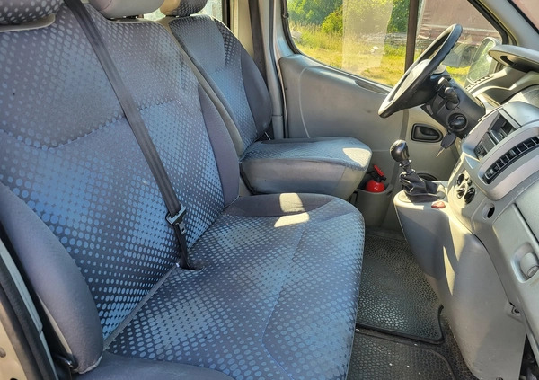 Renault Trafic cena 13900 przebieg: 700000, rok produkcji 2008 z Grudziądz małe 29